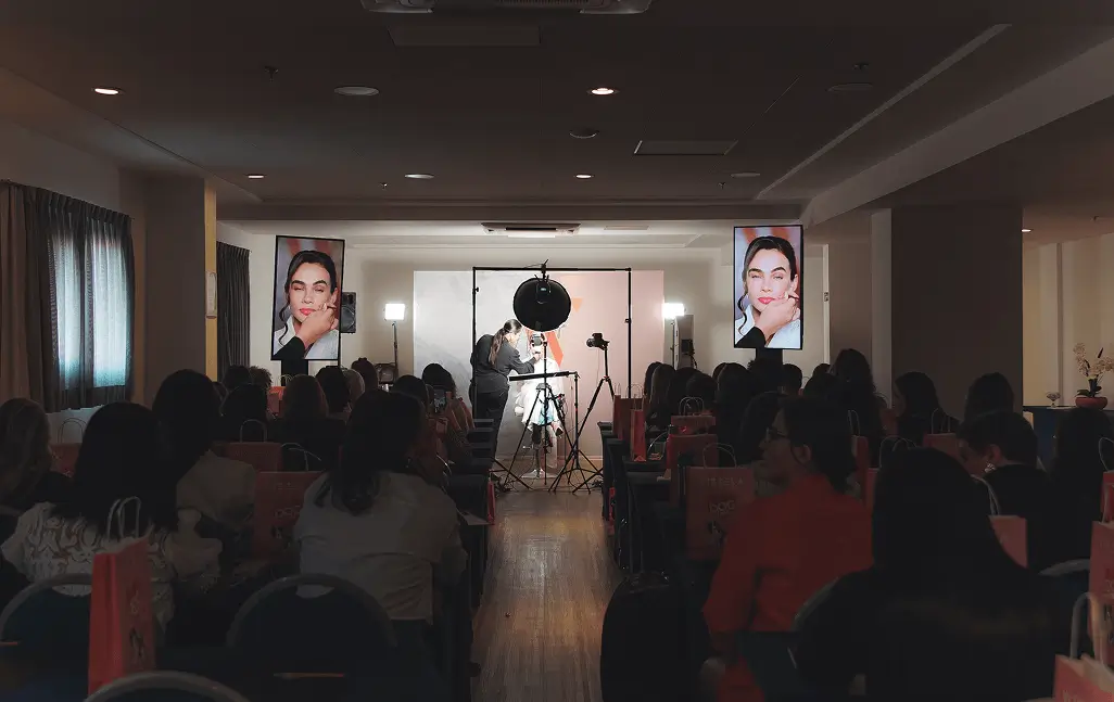 Curso Aperfeiçoamento em Maquiagem da Ana Veiga tem reclamações no reclame aqui?
